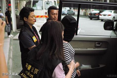 監守自盜 意思